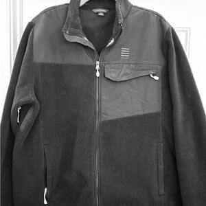 Lands' End Charcoal Fleece Jacket fits like an XL